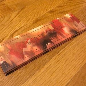 Melt Cosmetics Twenty Seven Palette